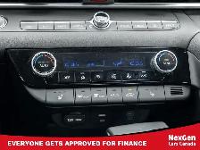 2025 Hyundai Elantra Preferred w/ Tech PKG/ Sunroof / Navigation - Photo 17