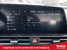 2025 Hyundai Elantra Preferred w/ Tech PKG/ Sunroof / Navigation - Photo 18