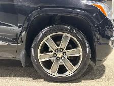 2017 GMC Acadia AWD 4dr Denali - Photo 37