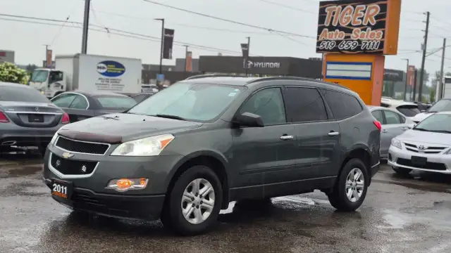 2011 Chevrolet Traverse LS