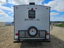 2018 Wilderness 23 Ft T/A Travel Trailer 2185RB - Photo 4