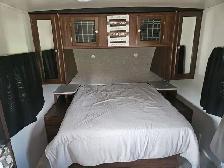 2018 Wilderness 23 Ft T/A Travel Trailer 2185RB - Photo 14