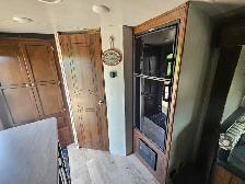 2018 Wilderness 23 Ft T/A Travel Trailer 2185RB - Photo 18
