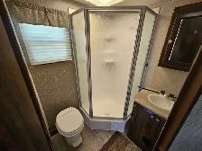2018 Wilderness 23 Ft T/A Travel Trailer 2185RB - Photo 19
