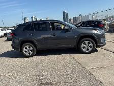 2019 TOYOTA RAV4 XLE AWD PKG | DRIVE ASSIST | PHENOMENAL SHAPE - Photo 6