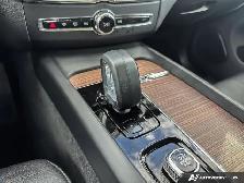 2023 Volvo XC60 Plus Dark Theme | B6 | HEATED SEATS & STEERING - Photo 15