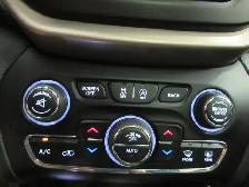 JEEP CHEROKEE 2016 LIMITED V-6 3.2 LITRES 4X4 CUIR   VOLANT CHAU - Photo 16