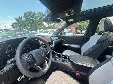 2025 Lexus TX TX 500h F-Sport 2 AWD - Photo 10