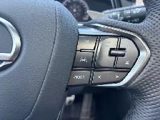 2025 Lexus TX TX 500h F-Sport 2 AWD - Photo 14