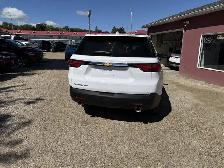 2023 Chevrolet Traverse LS AWD - Photo 4