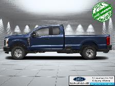 2027 Ford Super Duty F-250 SRW XLT
