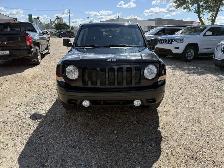 2015 Jeep Patriot Sport 4WD - Photo 2