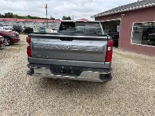 2020 Chevrolet Silverado 1500 LT Crew Cab 4WD - Photo 4