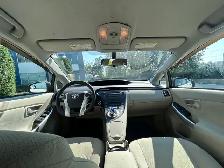 2010 Toyota Prius - Photo 11
