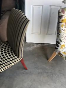 Good Condition Chair - Photo 2