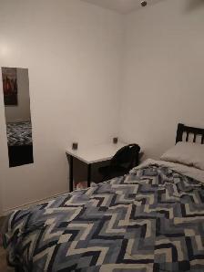 Chambre en coloc pres de Univ. de Montreal - Tout Inclus   Wifi - Photo 2