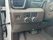 2023 GMC Sierra 1500 Denali Crew 3.0L Leather Sunroof Nav 4x4 - Photo 16