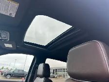 2023 GMC Sierra 1500 Denali Crew 3.0L Leather Sunroof Nav 4x4 - Photo 18