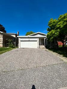 BestDeal!Only $699 All Utilities Inclusive One Bedroom unit rent