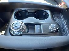 2026 Ford Explorer Active 200A - Photo 19