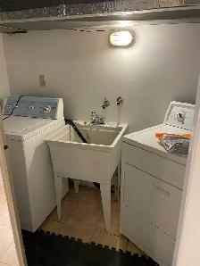 Extra large private room for rent in Scarborough - Photo 8
