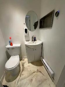 Laval Chambre à louer/ room for rent - Photo 5