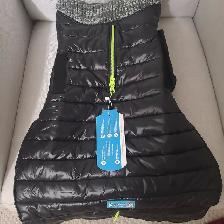 Brand New Adjustable Puffer Coat Size L