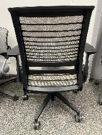 Steelcase Think V2 Chair! - Photo 3