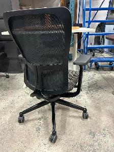 Haworth Zody Chair! - Photo 4