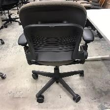Steelcase Leap V1 Chair! - Photo 5