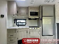 2026 COACHMEN CATALINA SUMMIT SERIES 8 281QBUNK Travel Trailer - Photo 12