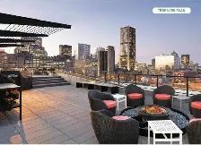 Beautiful loft (studio), gym, pools, the works!