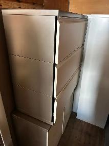 Herman Miller 3-Drawer Lateral Filing Cabinet For Sale! - Photo 4