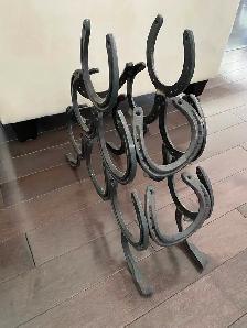 Horseshoe wine rack, handmade , great quality , unique pie - Photo 2