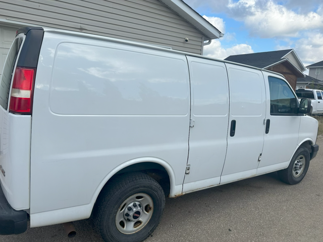 2008 GMC Savana 2500