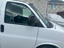 2008 GMC Savana 2500 - Photo 4