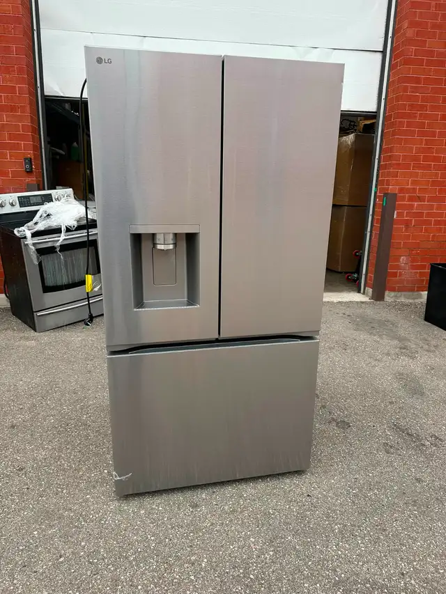 Fridge - 36' LG 30.7 Cu. Ft. French Door  Stainless Steel - New