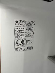 Fridge - 36' LG 30.7 Cu. Ft. French Door  Stainless Steel - New - Photo 3