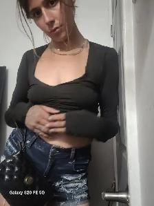 Wanted ( panhandling is hard in this heat im desperate 4 work - Photo 2