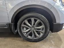2020 Honda HR-V SPORT WITH LANE DEPARTURE/LEATHER! - Photo 4