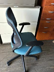 Keilhauer Simple Chair-Guelph-Call Us! - Photo 3