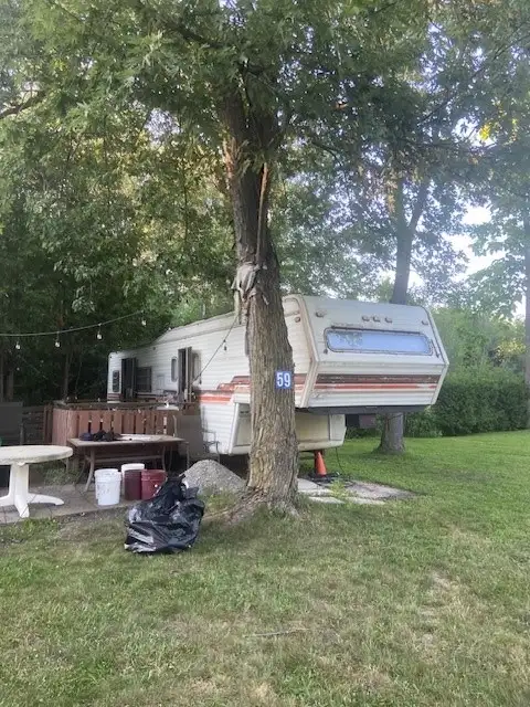 5th Wheel Trailer - Free