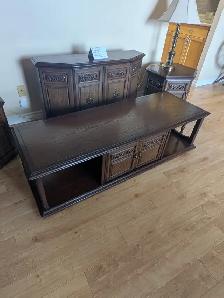 Living room table set.