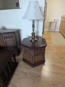 Living room table set. - Photo 3