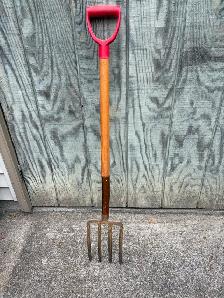 4 Tine True Temper Garden Spading Fork ! - Photo 3
