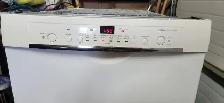 High-end Bosch Stainless Steel Dishwasher - Photo 2