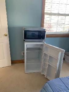 ️ Furnished Room with Mountain Views – Tuscany, NW Calgary - Photo 10