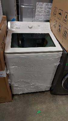 Washer - 27' LG  5.2 Cu . ft Top Load WT8200CW - White Brand New