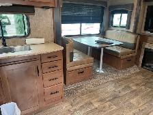 2022 Glacier Peak 5Th Wheel - Photo 3
