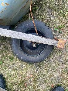 wheelbarrow - Photo 4